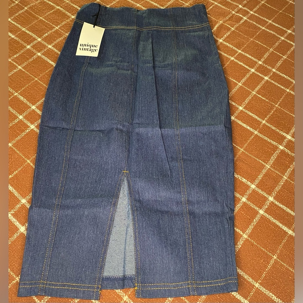 Unique Vintage pencil skirt